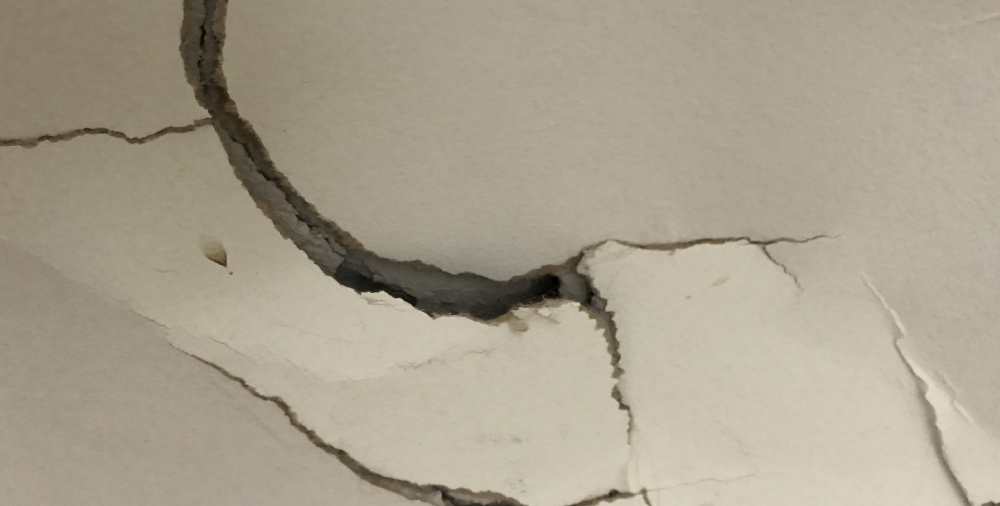 Drywall Hole Repair: DIY Guide
